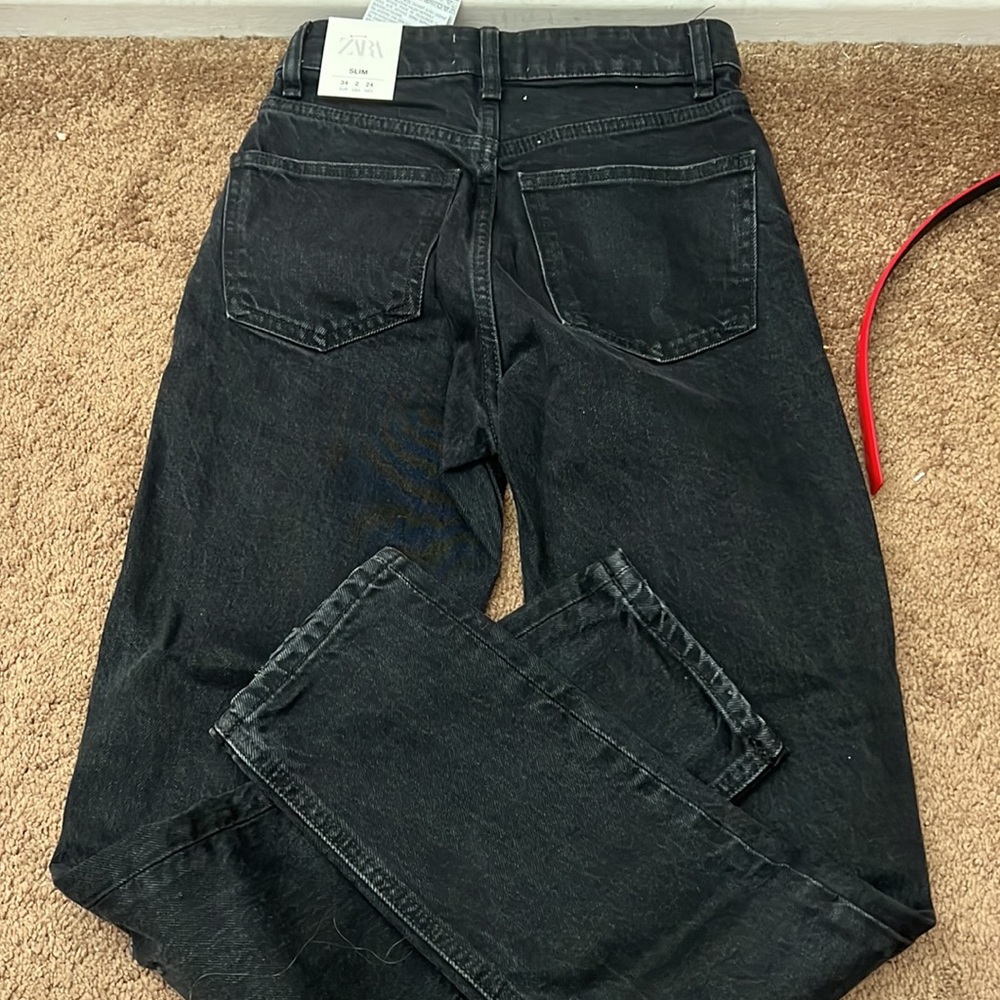 Zara Straight Jeans - Picture 3 of 3